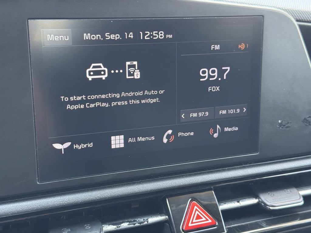 Used 2023 Kia Niro LX FWD image 15