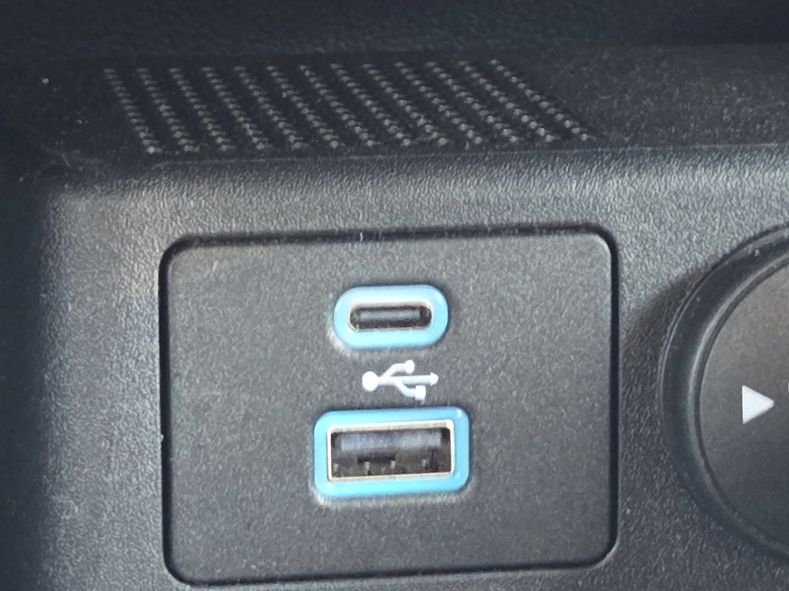 Certified 2023 Ford Escape ST-Line w/ Tech Pack #1 image 20