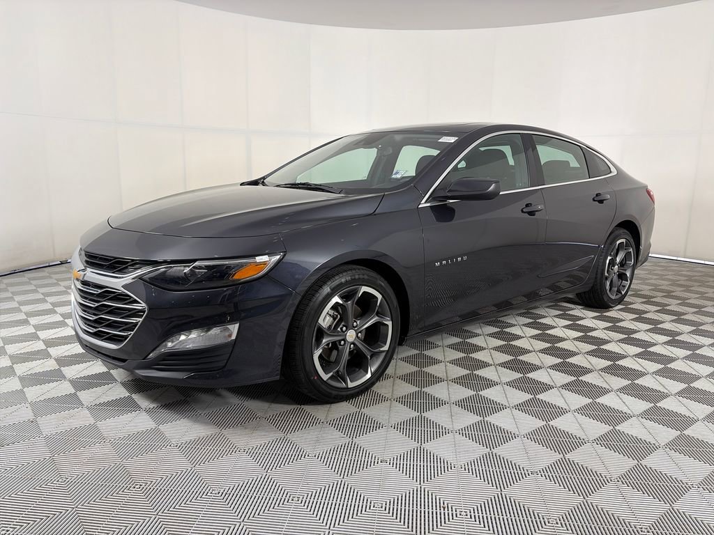 Used 2023 Chevrolet Malibu LT FWD video 3