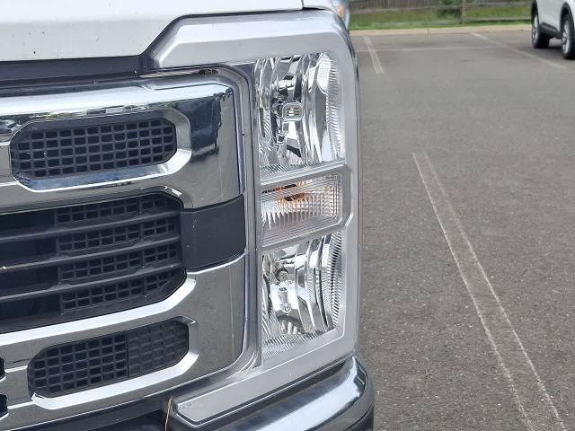Certified 2025 Ford F250 XLT AWD/4WD image 30