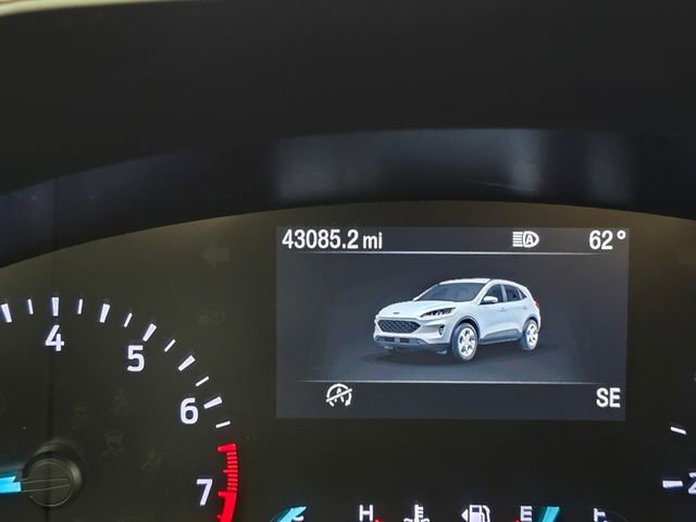 Certified 2021 Ford Escape SE w/ SE Sport Appearance Package image 25