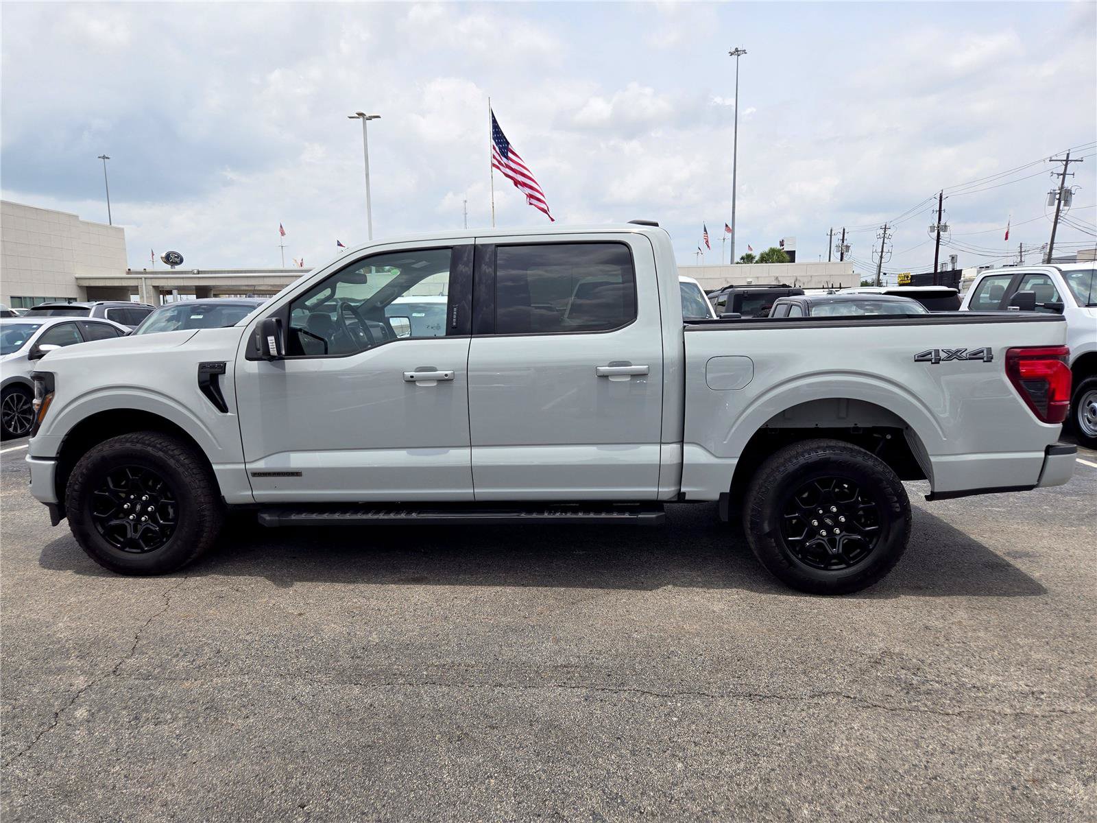 Certified 2024 Ford F150 XLT w/ Equipment Group 302A MID AWD/4WD image 5