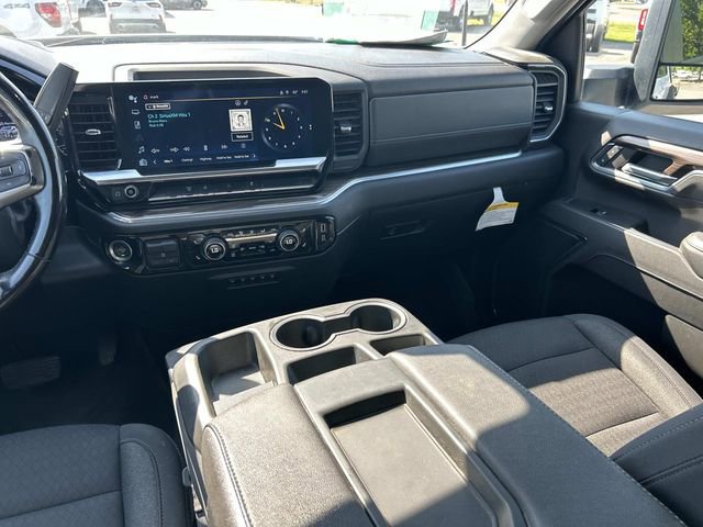 Used 2024 Chevrolet Silverado 3500 LT w/ Convenience Package AWD/4WD image 17