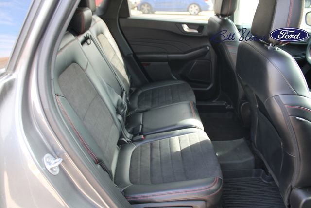 Certified 2022 Ford Escape SEL w/ SEL Stealth AWD Package image 11