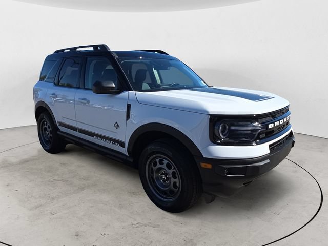 Certified 2024 Ford Bronco Sport Outer Banks AWD/4WD image 3