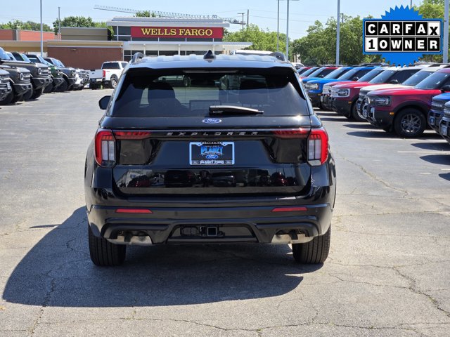 Certified 2025 Ford Explorer ST-Line AWD/4WD image 6