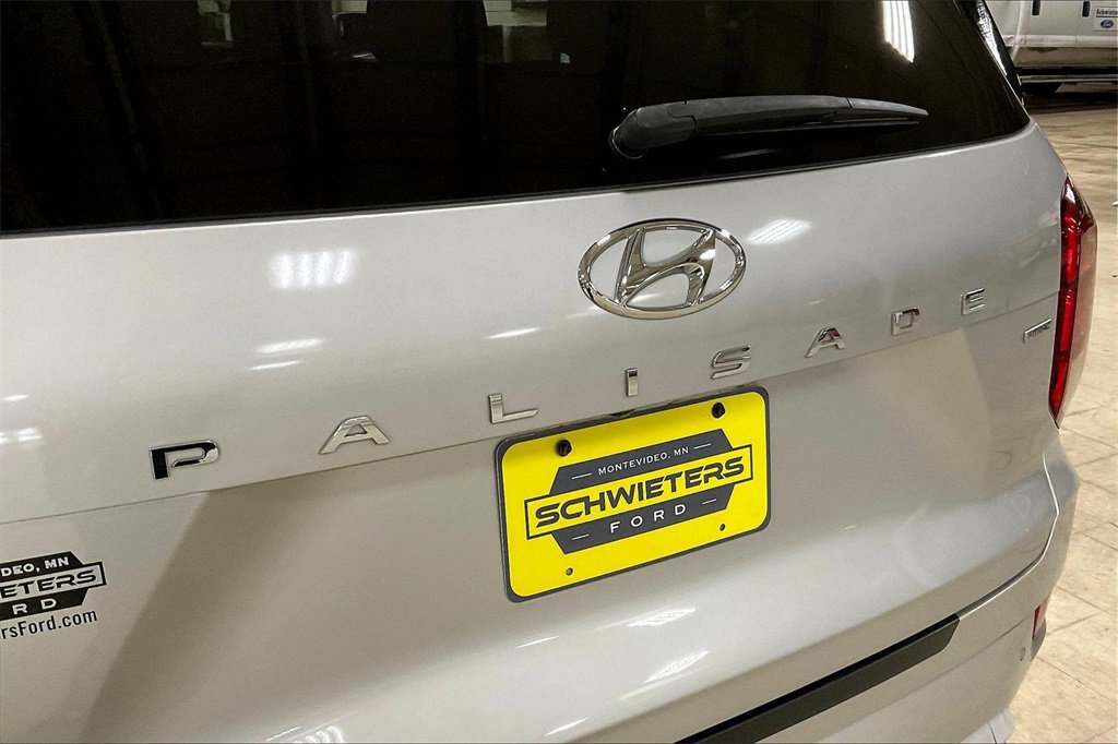 Used 2021 Hyundai Palisade Limited image 10