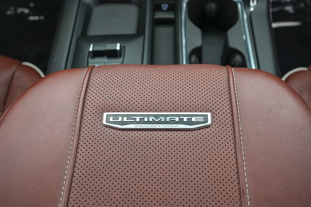 Used 2024 GMC Sierra 2500 Denali Ultimate AWD/4WD image 19