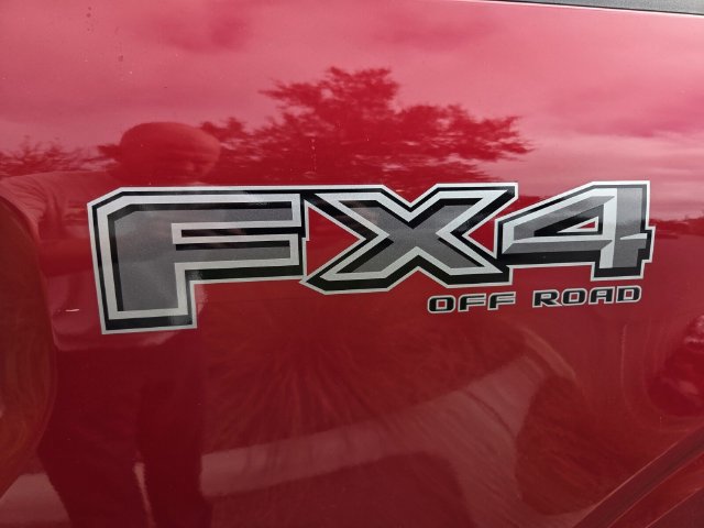 Certified 2025 Ford F150 Lariat w/ Equipment Group 501A Mid AWD/4WD image 17