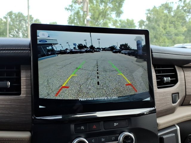 Certified 2024 Ford Expedition Max Limited AWD/4WD image 10