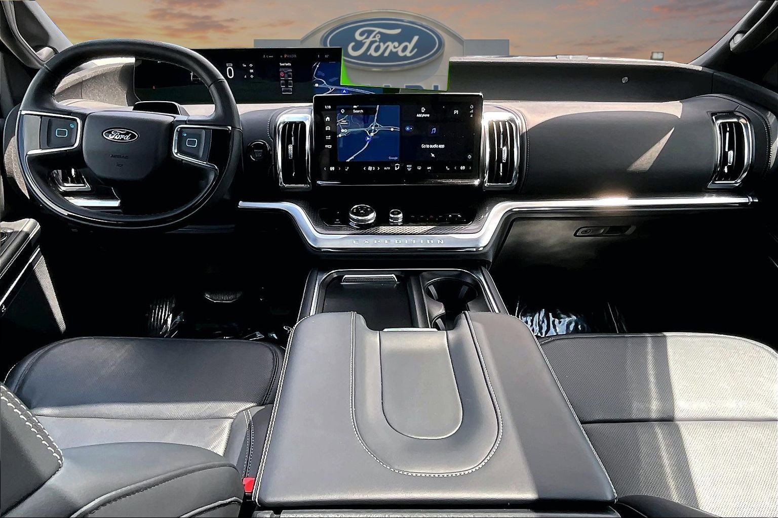 Certified 2025 Ford Expedition Platinum w/ Stealth Performance Package AWD/4WD image 16