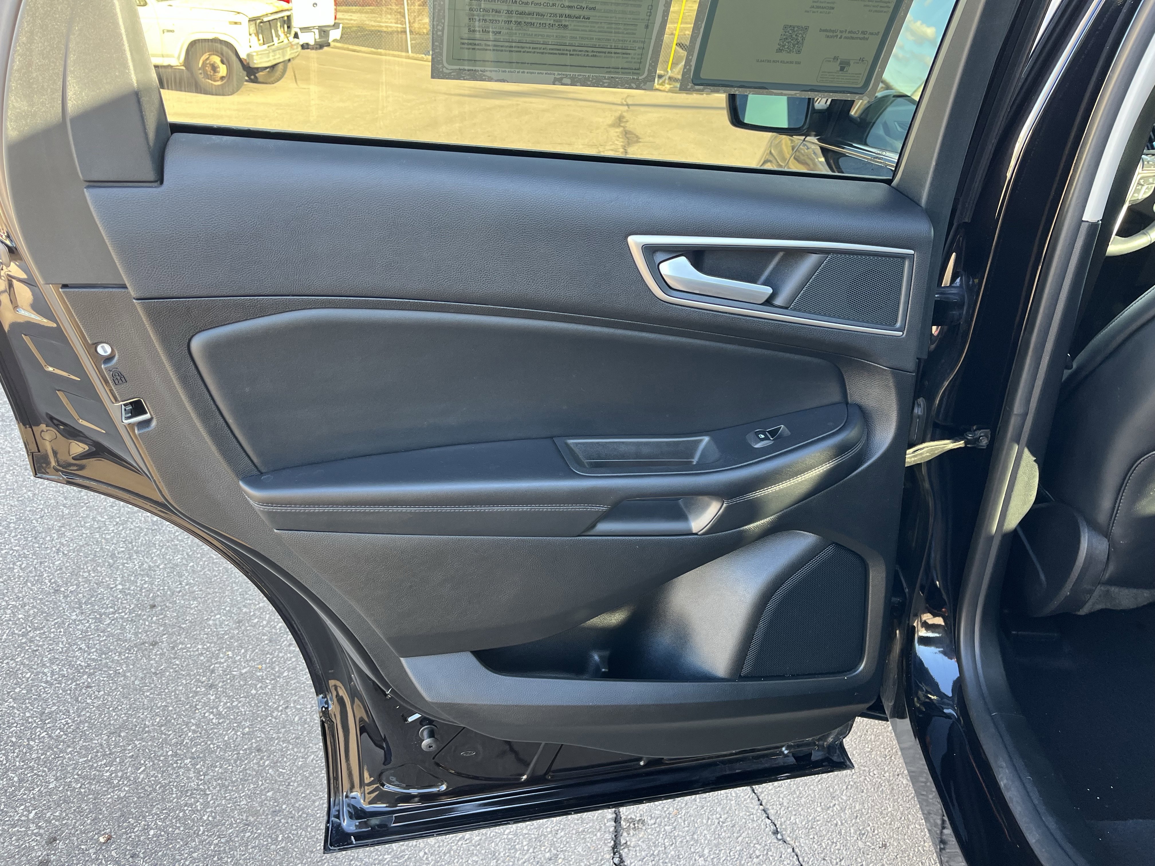 Certified 2024 Ford Edge SEL image 30