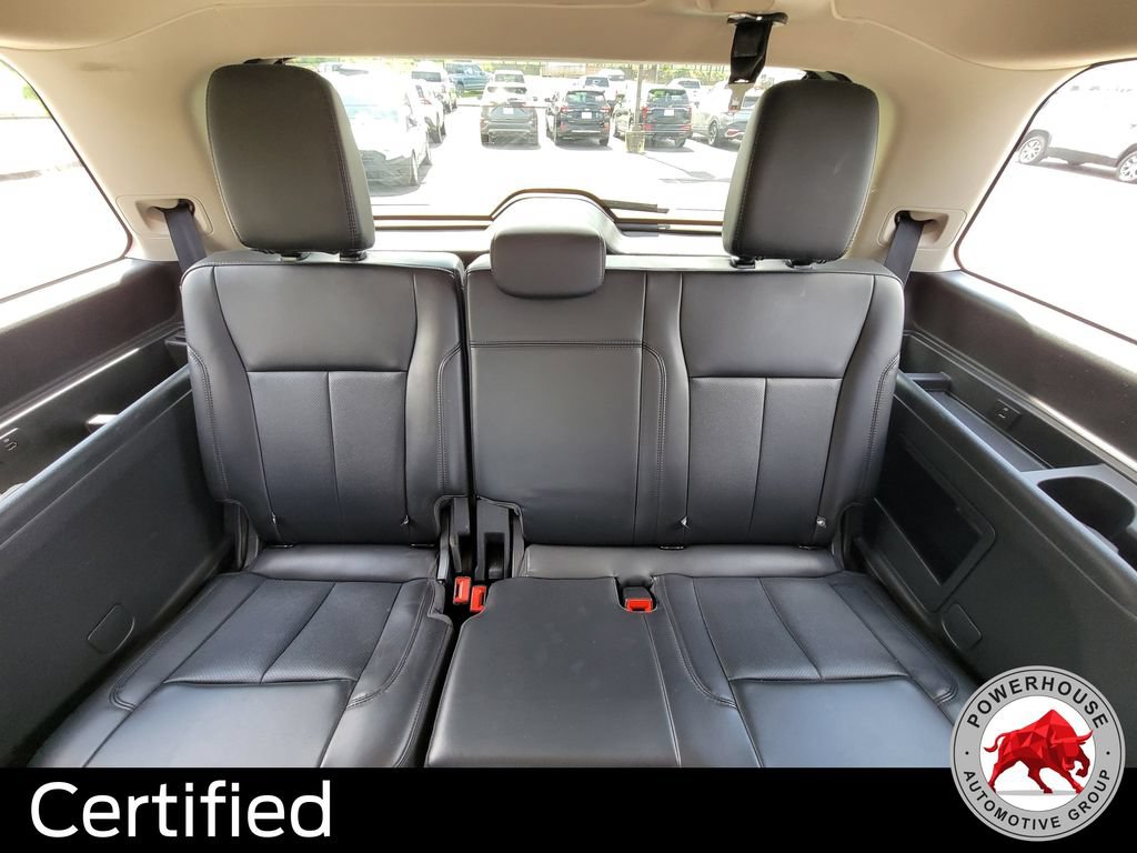 Certified 2024 Ford Expedition XLT RWD image 18