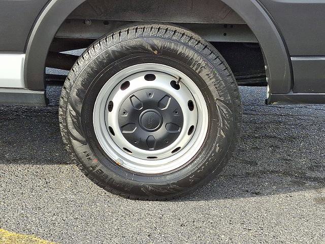 Certified 2022 Ford Transit 250 Low Roof image 8