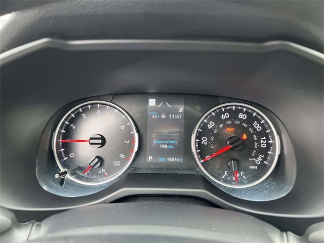 Used 2022 Toyota RAV4 LE image 15