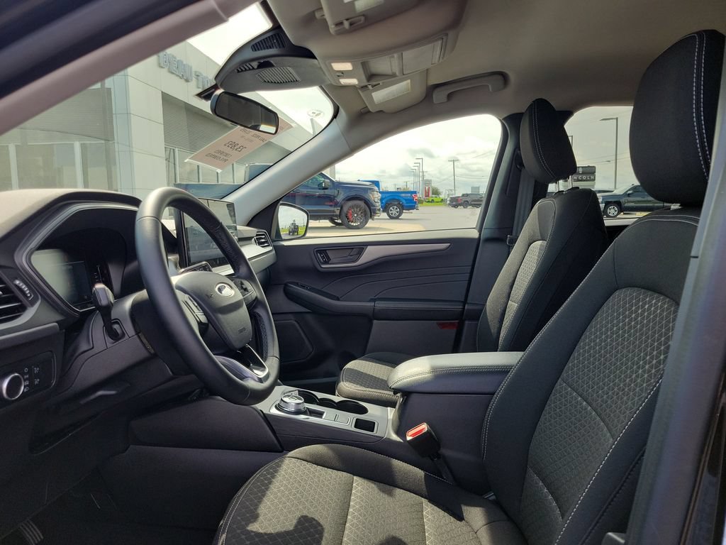 Certified 2024 Ford Escape Active w/ Tech Pack #1 FWD image 18