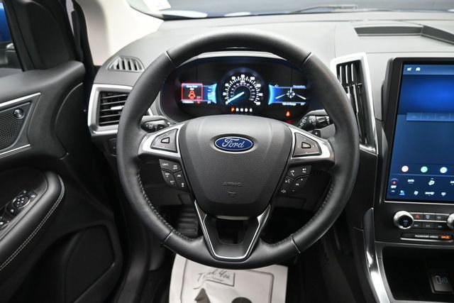 Certified 2024 Ford Edge Titanium w/ Equipment Group 301A AWD/4WD image 15
