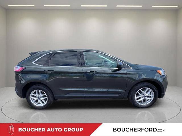 Certified 2022 Ford Edge SEL w/ Convenience Package AWD/4WD image 2