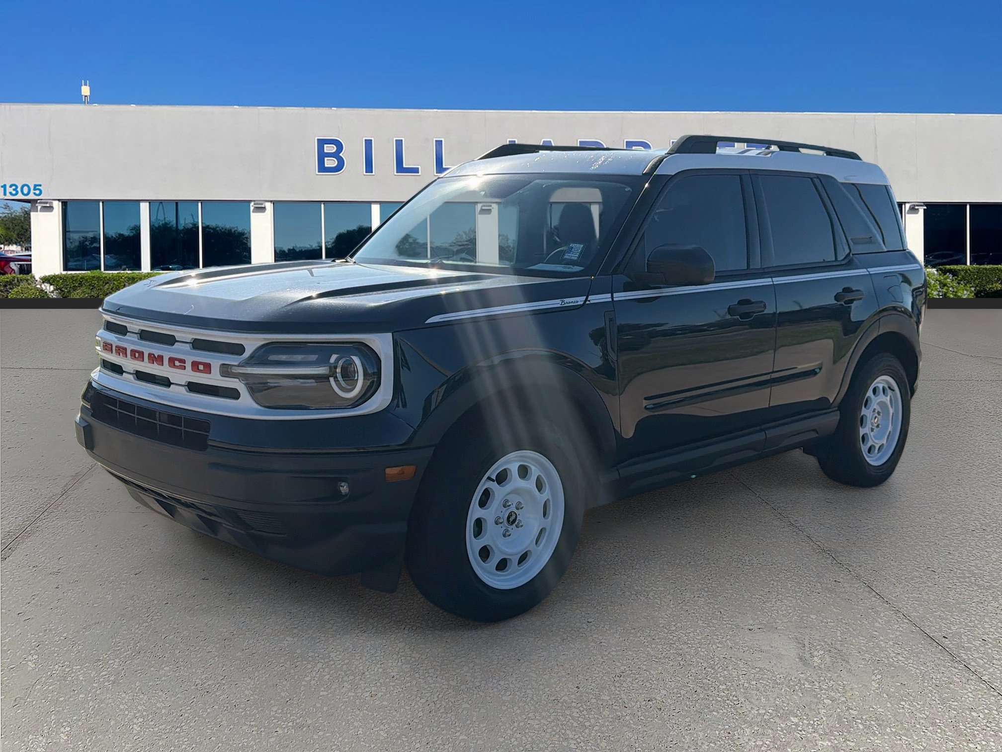 Certified 2023 Ford Bronco Sport Heritage AWD/4WD image 3