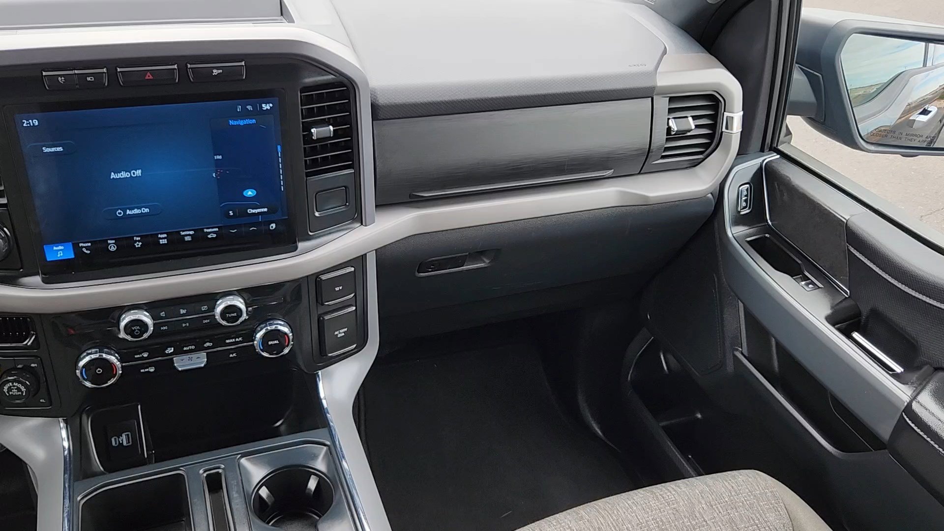 Certified 2024 Ford F150 XLT w/ Mobile Office Package image 7