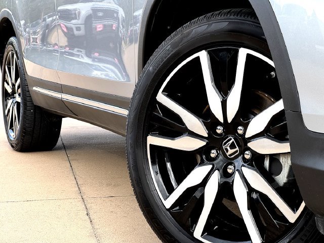 Used 2021 Honda Pilot Touring image 7