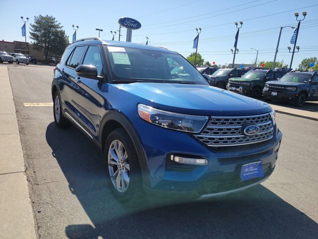 Certified 2022 Ford Explorer Limited w/ Equipment Group 301A AWD/4WD image 6
