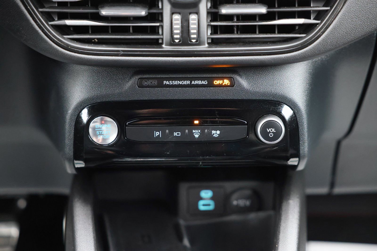 Certified 2023 Ford Escape ST-Line Elite image 21