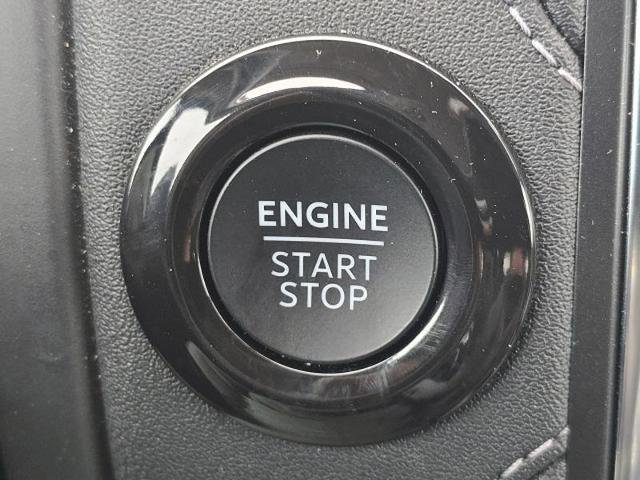 Certified 2025 Ford Expedition Platinum w/ Driver's Package image 22