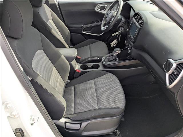 Used 2021 Kia Soul LX FWD image 23