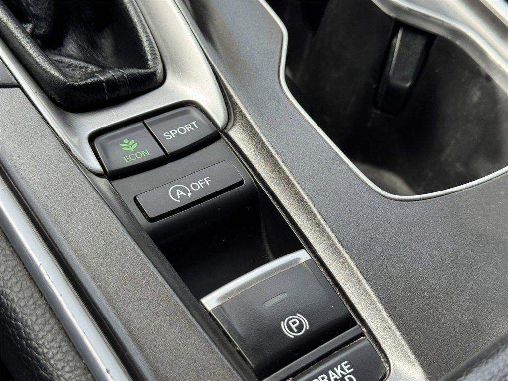 Used 2022 Honda Accord Sport image 19