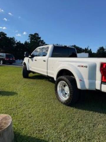 Certified 2022 Ford F450 Platinum AWD/4WD image 6