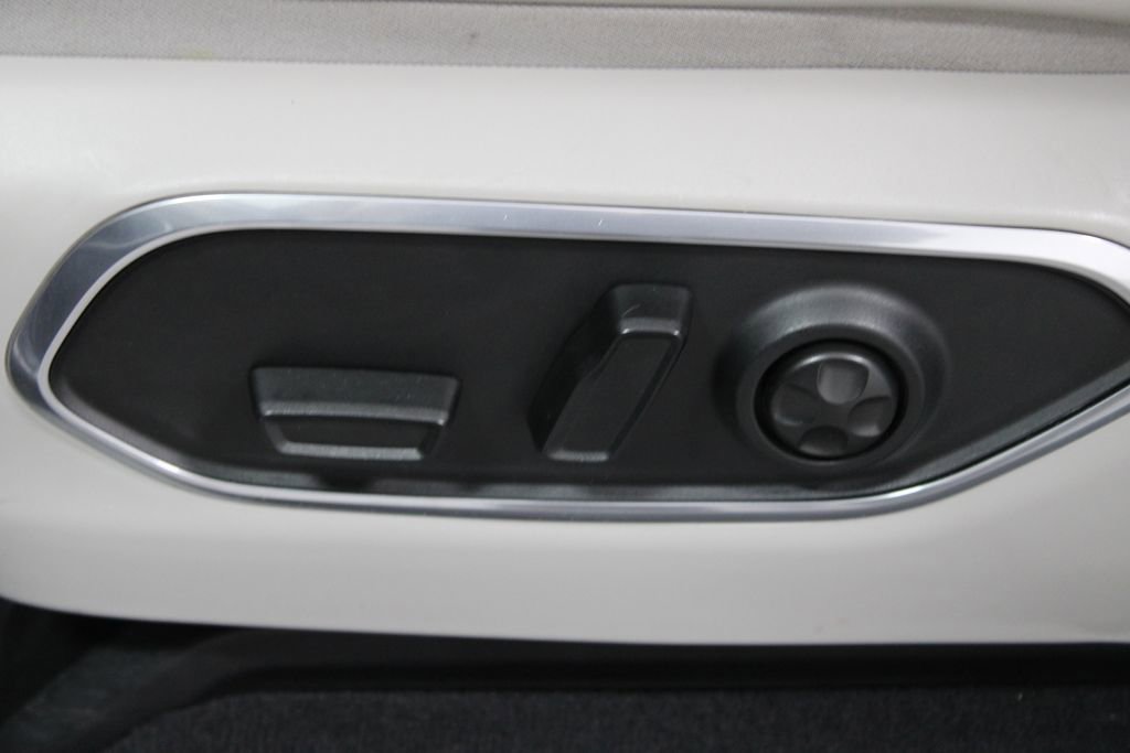 Used 2024 Jeep Wagoneer Series II image 22