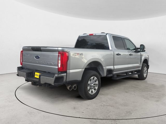 Certified 2023 Ford F350 XLT AWD/4WD image 5