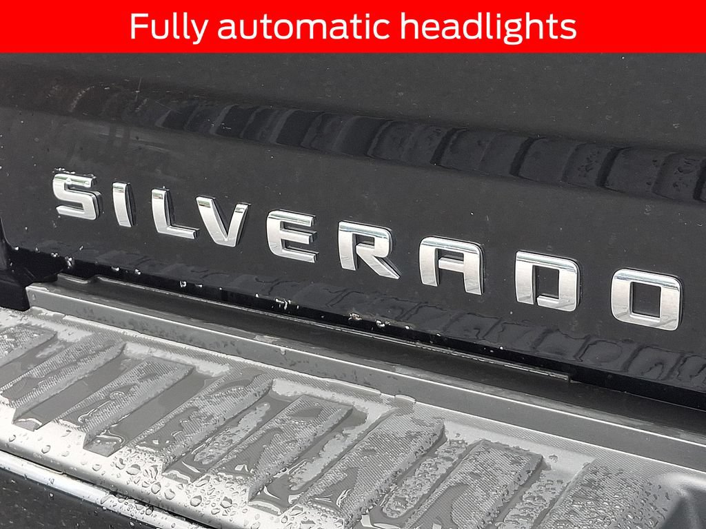 Used 2019 Chevrolet Silverado 1500 Custom w/ Custom Convenience Package AWD/4WD image 27