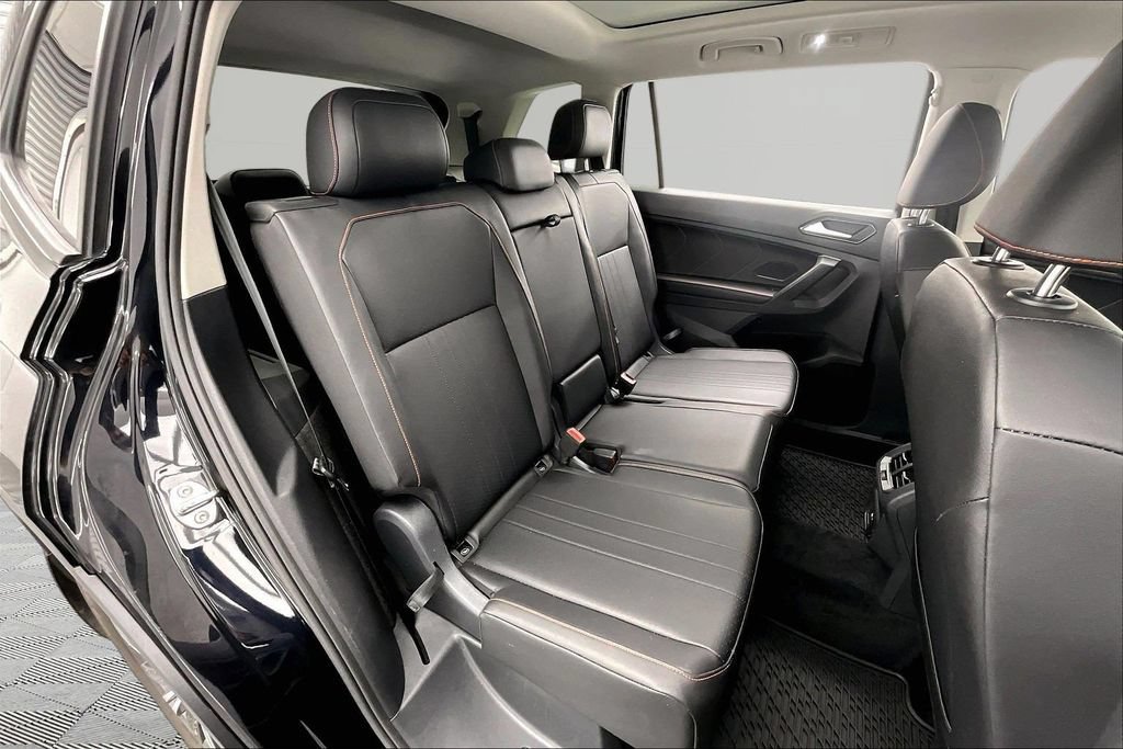 Used 2024 Volkswagen Tiguan Wolfsburg Edition w/ Panoramic Sunroof Package FWD image 27