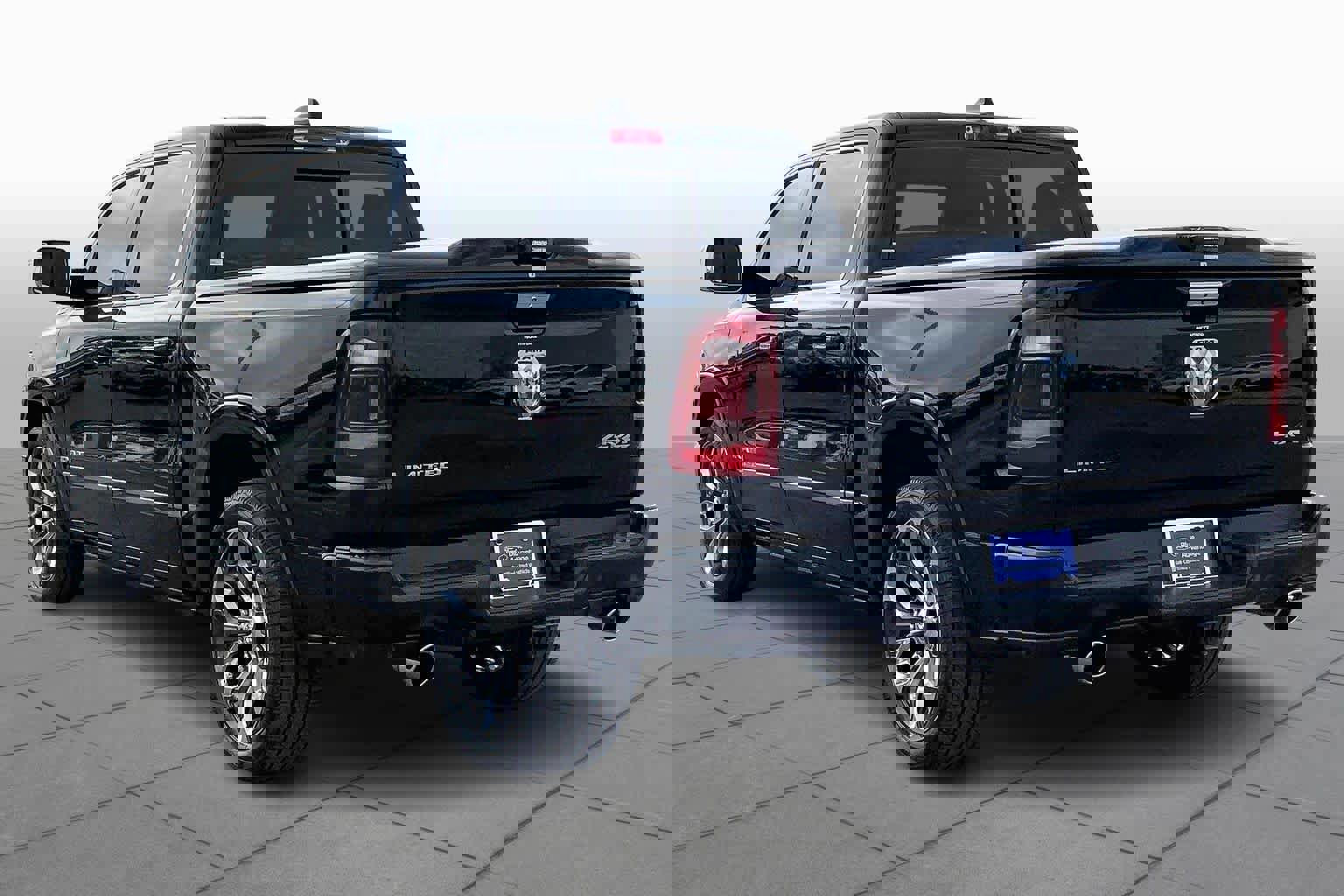 Used 2019 RAM 1500 Limited image 4