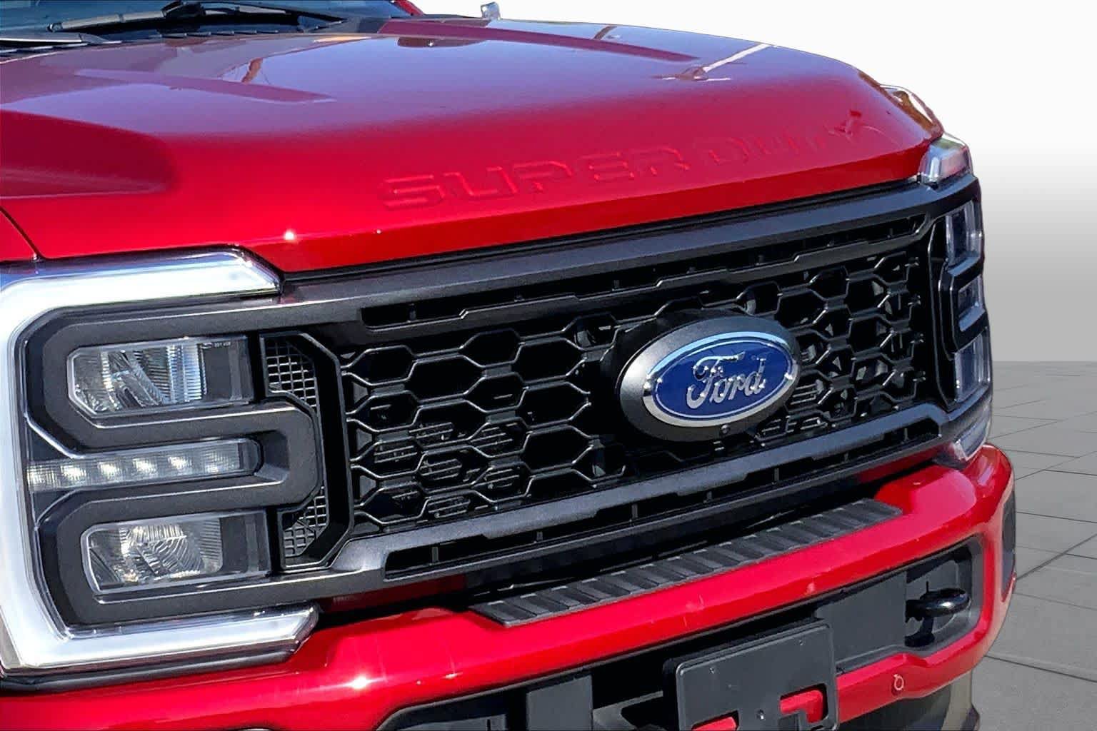 Certified 2024 Ford F250 Lariat w/ Lariat Ultimate Package AWD/4WD image 26