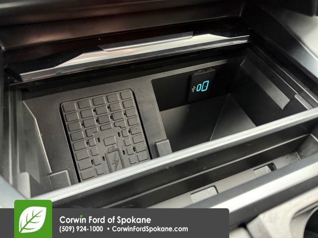 Certified 2026 Ford F450 Platinum w/ FX4 Off-Road Package image 35