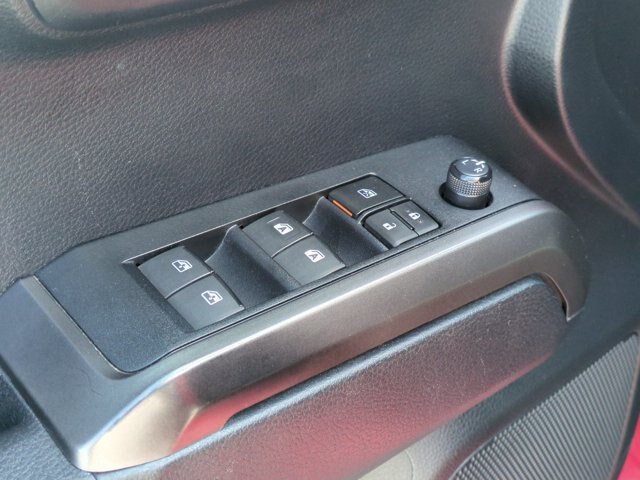 Used 2019 Toyota Tacoma TRD Off-Road AWD/4WD image 14