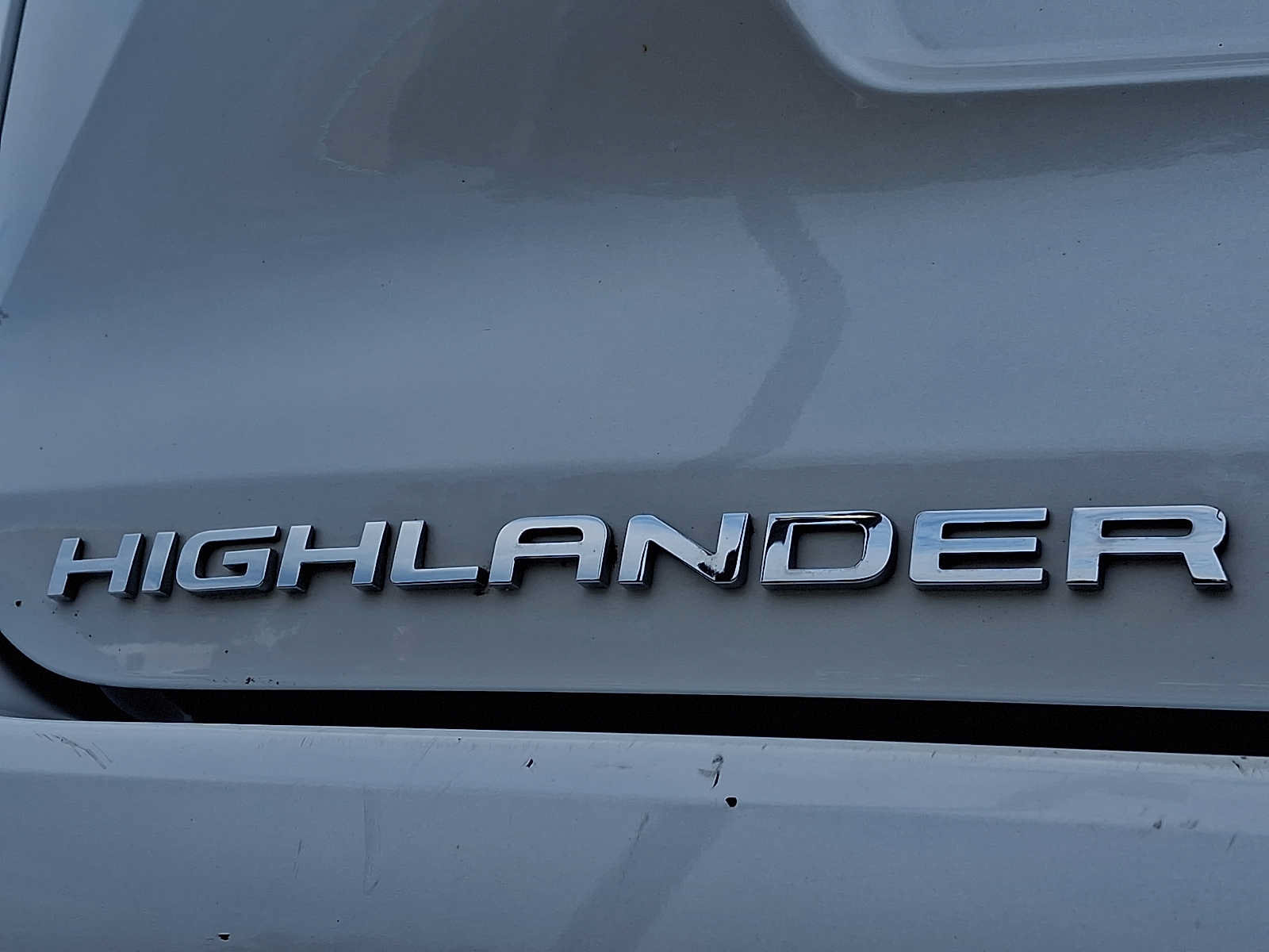 Used 2023 Toyota Highlander XLE AWD/4WD image 30