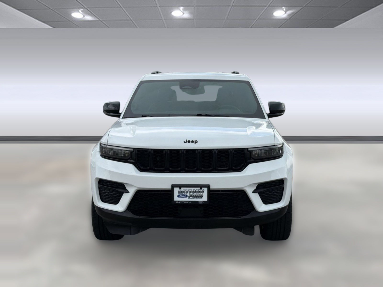 Used 2023 Jeep Grand Cherokee Altitude RWD image 6