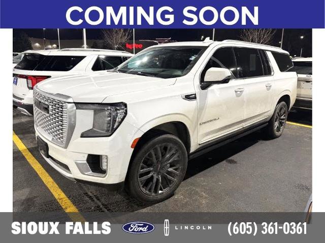 Used 2021 GMC Yukon XL Denali w/ Denali Ultimate Package
