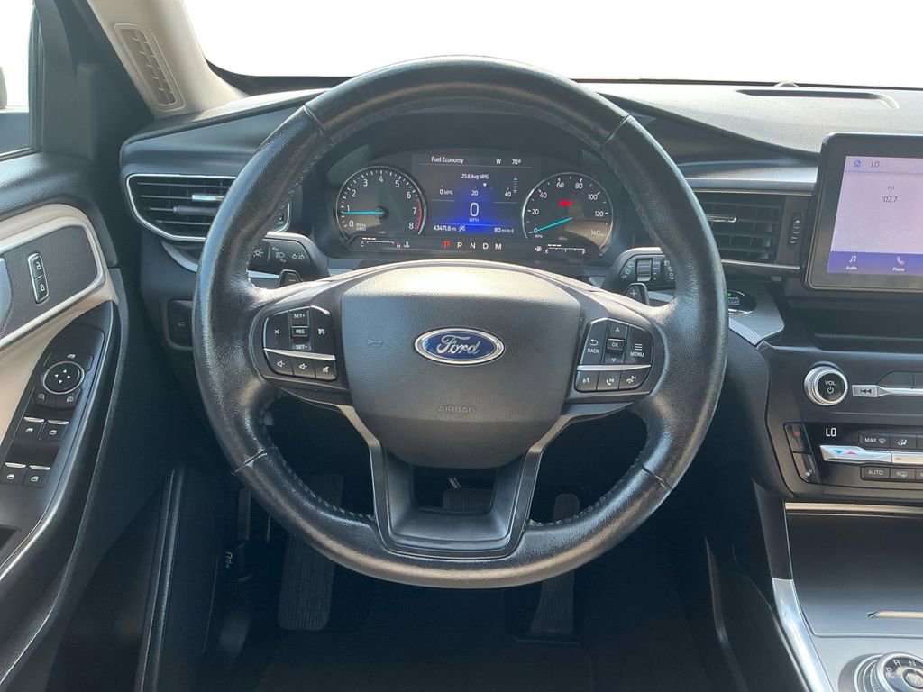 Certified 2020 Ford Explorer XLT w/ Equipment Group 202A RWD image 18