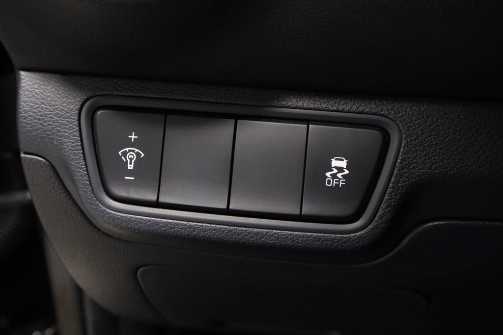 Used 2024 Kia Forte LXS image 26