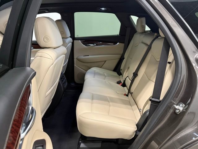 Used 2019 Cadillac XT5 Luxury FWD image 35