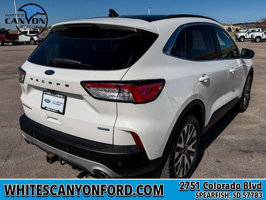 Certified 2020 Ford Escape Titanium image 4