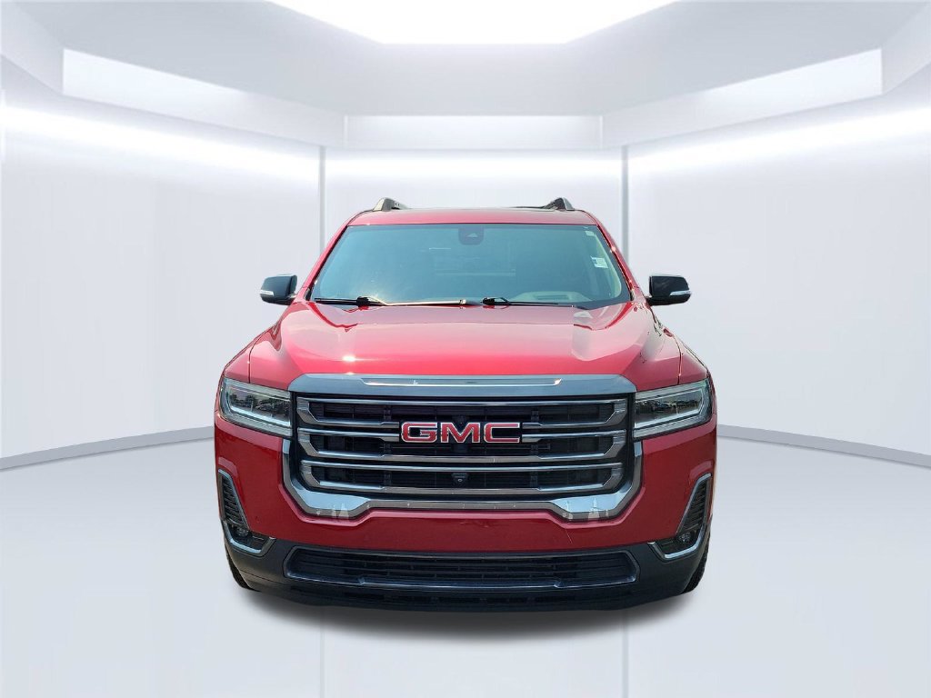 Used 2022 GMC Acadia AT4 w/ Technology Package AWD/4WD image 2