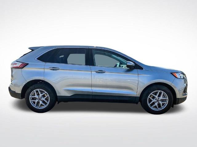 Certified 2022 Ford Edge SEL w/ Convenience Package AWD/4WD image 6