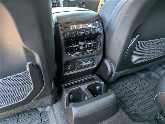 Used 2021 Jeep Grand Cherokee L Limited w/ Trailer Tow Group (B) AWD/4WD image 21