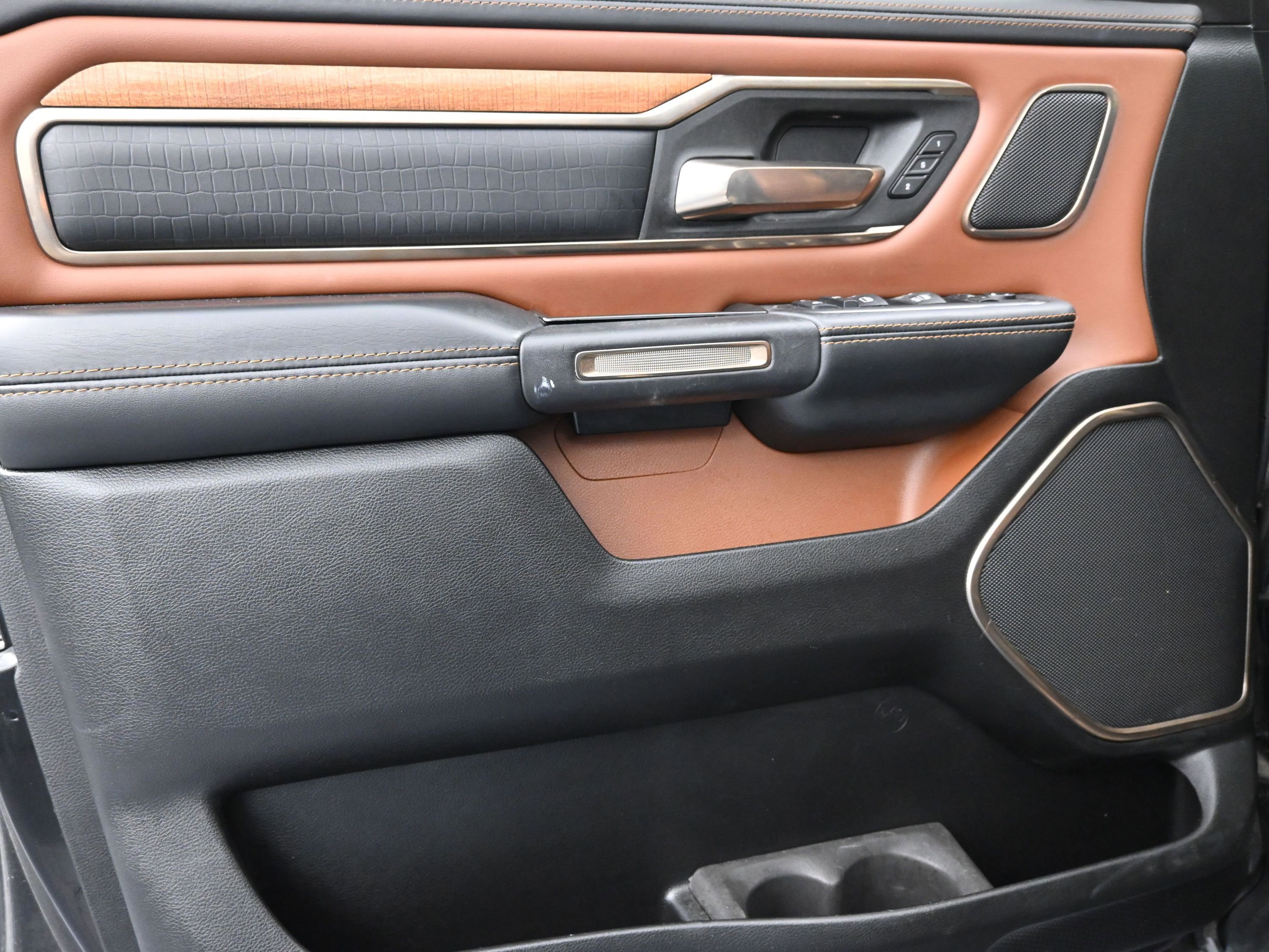 Used 2022 RAM 1500 Limited image 14